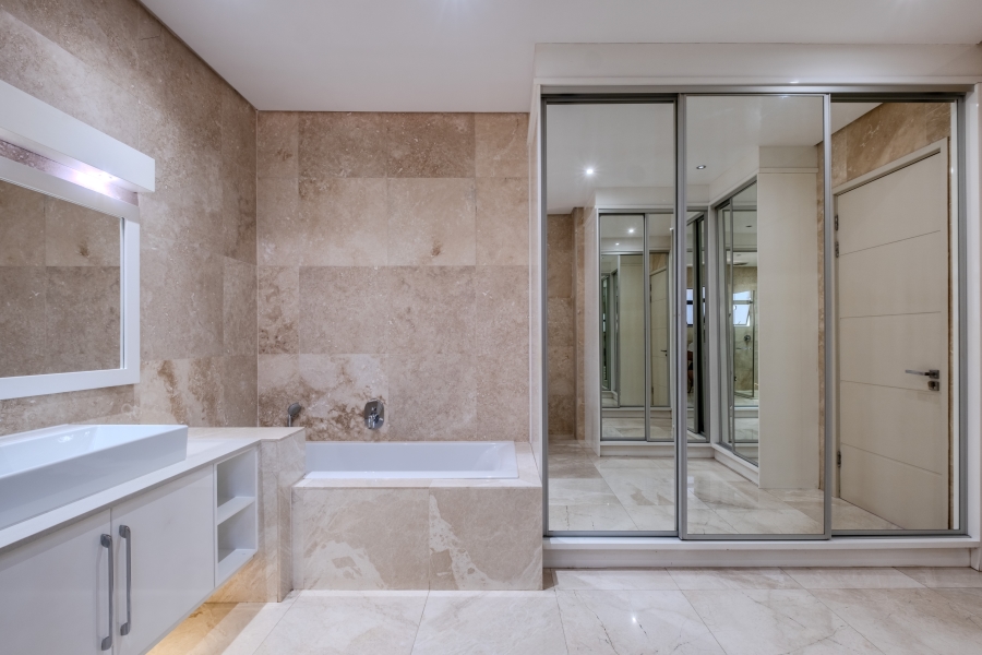 5 Bedroom Property for Sale in Izinga Estate KwaZulu-Natal