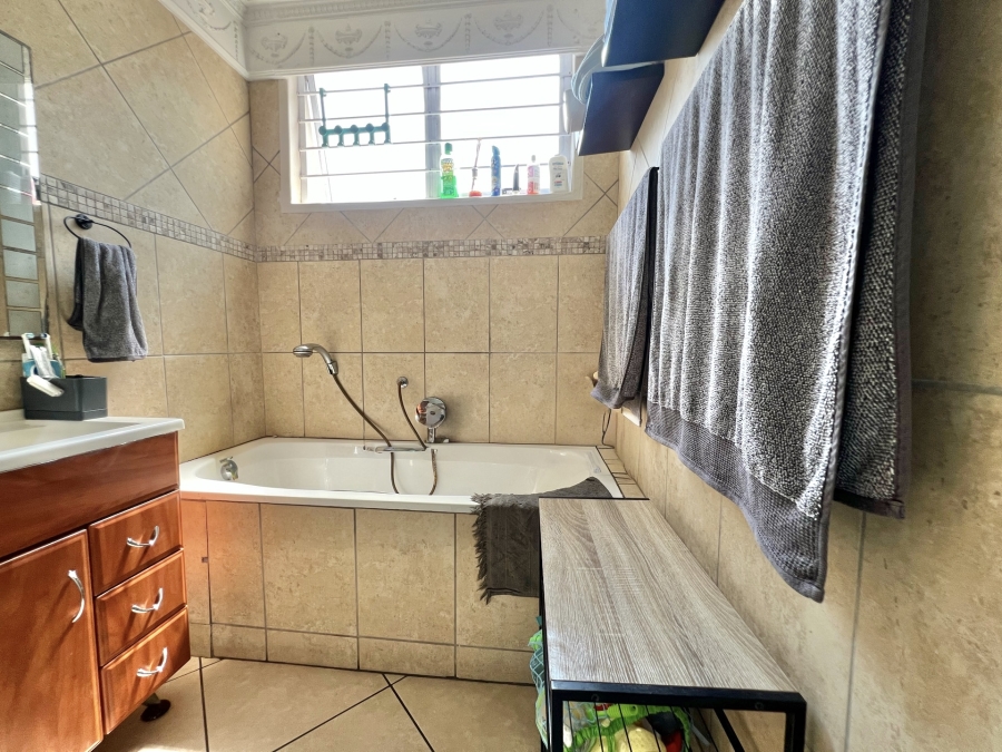 2 Bedroom Property for Sale in Musgrave KwaZulu-Natal