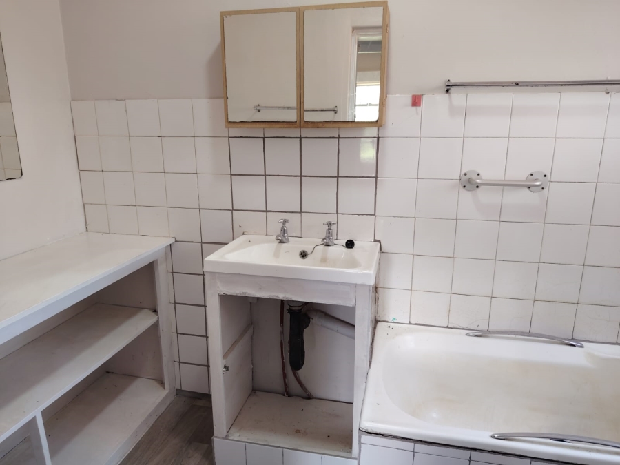 To Let 4 Bedroom Property for Rent in Merrivale KwaZulu-Natal