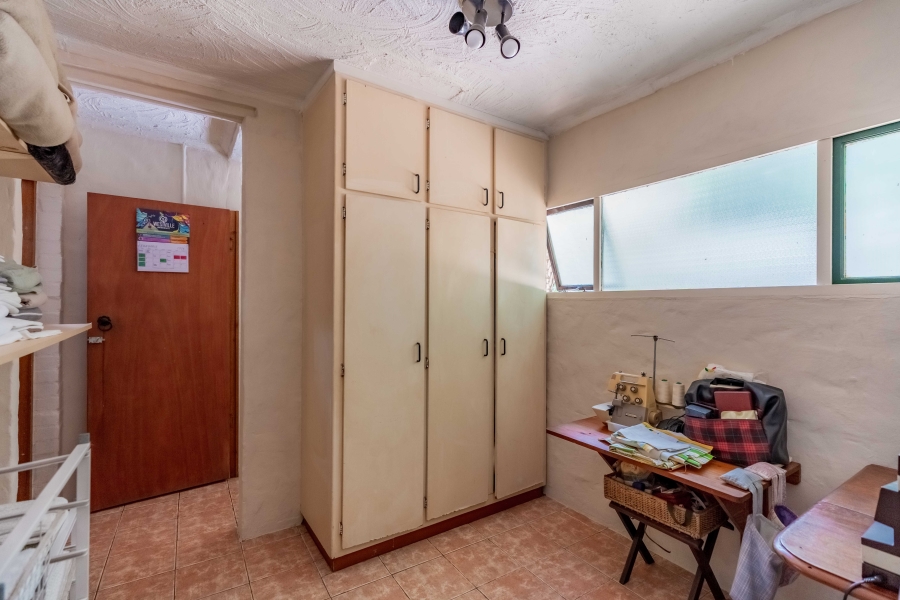 5 Bedroom Property for Sale in Westville Central KwaZulu-Natal