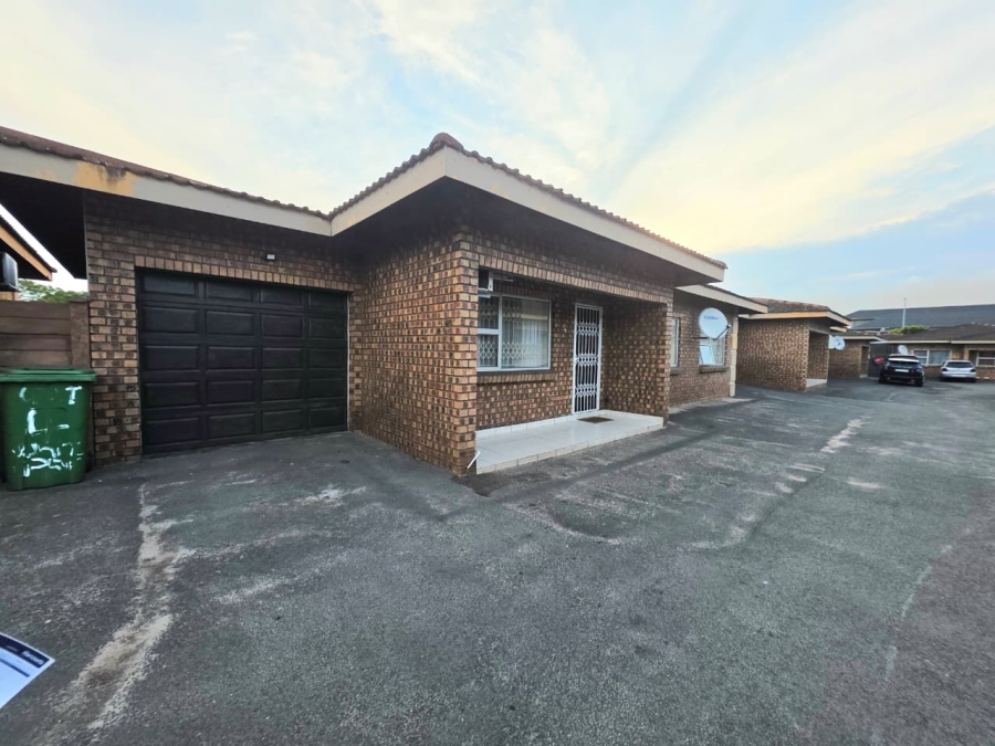 2 Bedroom Property for Sale in Arboretum KwaZulu-Natal