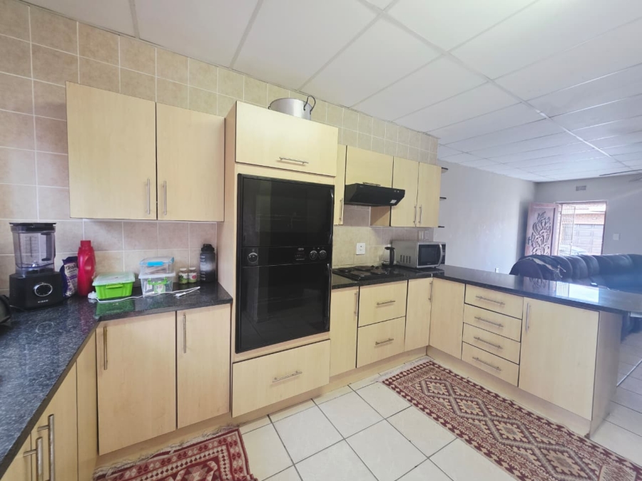 2 Bedroom Property for Sale in Arboretum KwaZulu-Natal