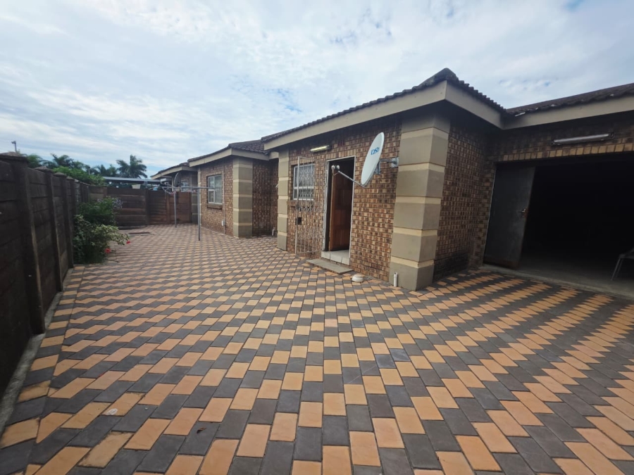 2 Bedroom Property for Sale in Arboretum KwaZulu-Natal