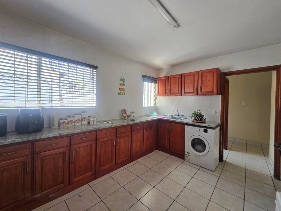 3 Bedroom Property for Sale in Avoca KwaZulu-Natal