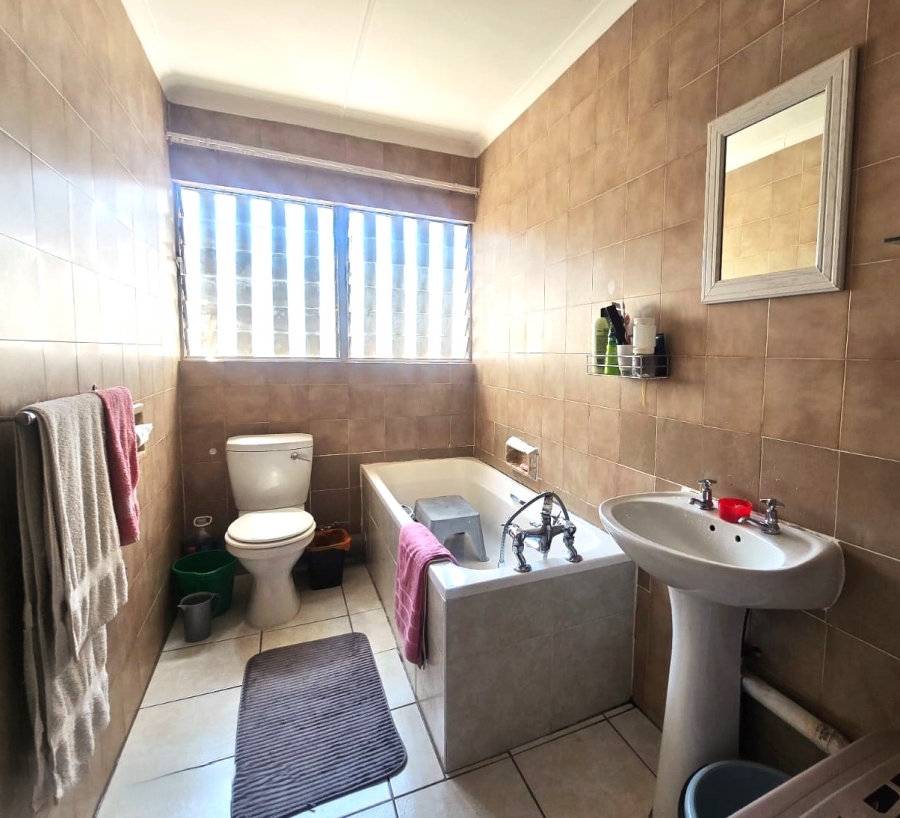 3 Bedroom Property for Sale in Avoca KwaZulu-Natal