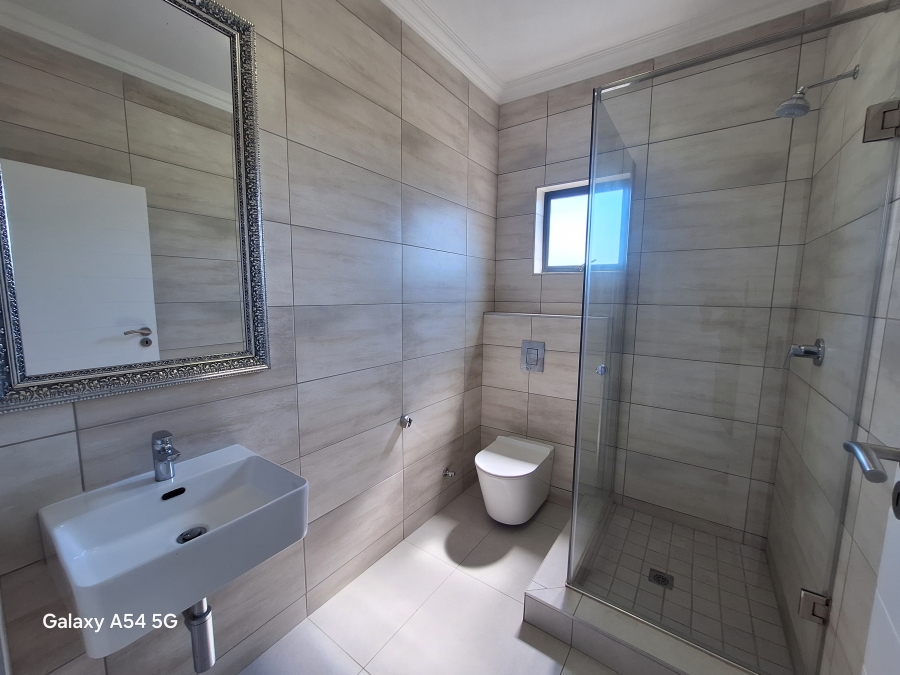 3 Bedroom Property for Sale in Essenwood KwaZulu-Natal