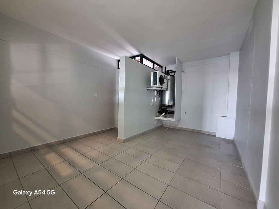 3 Bedroom Property for Sale in Essenwood KwaZulu-Natal