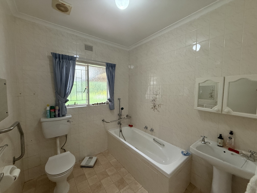 2 Bedroom Property for Sale in Amberfield KwaZulu-Natal