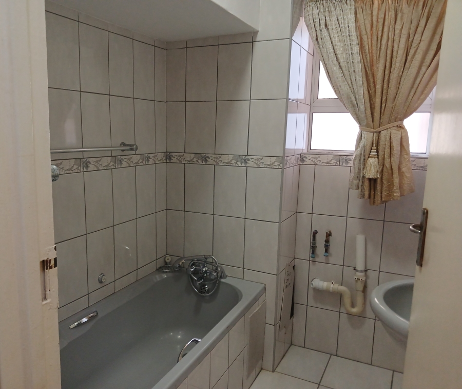 2 Bedroom Property for Sale in North Beach KwaZulu-Natal