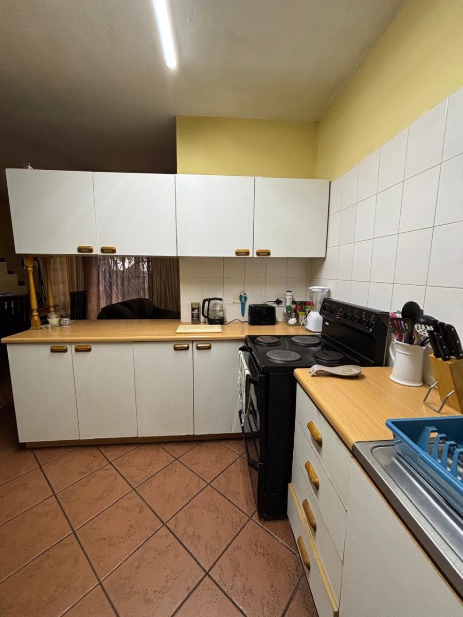 To Let 2 Bedroom Property for Rent in Bluff KwaZulu-Natal