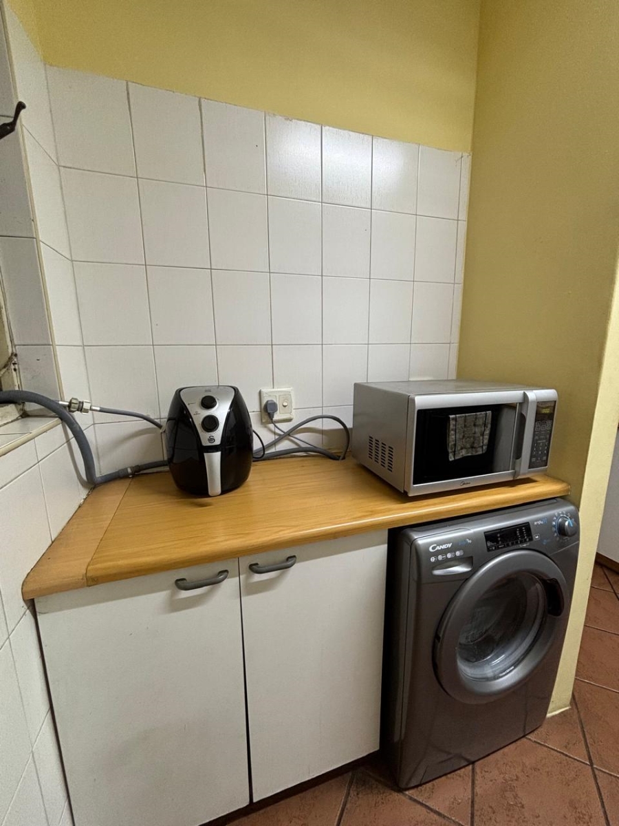 To Let 2 Bedroom Property for Rent in Bluff KwaZulu-Natal