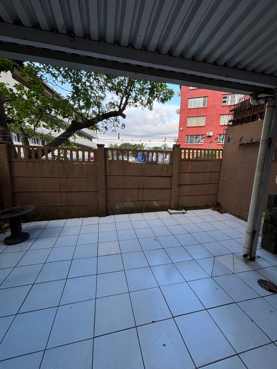 To Let 2 Bedroom Property for Rent in Bluff KwaZulu-Natal