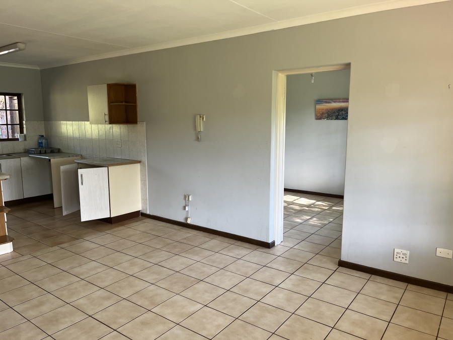 To Let 2 Bedroom Property for Rent in Hayfields KwaZulu-Natal