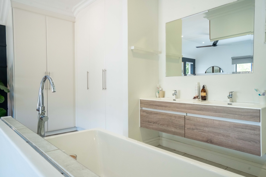 3 Bedroom Property for Sale in Hilldene KwaZulu-Natal