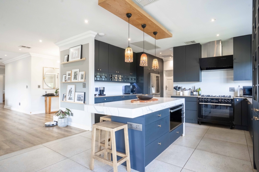 4 Bedroom Property for Sale in Kirtlington Park KwaZulu-Natal