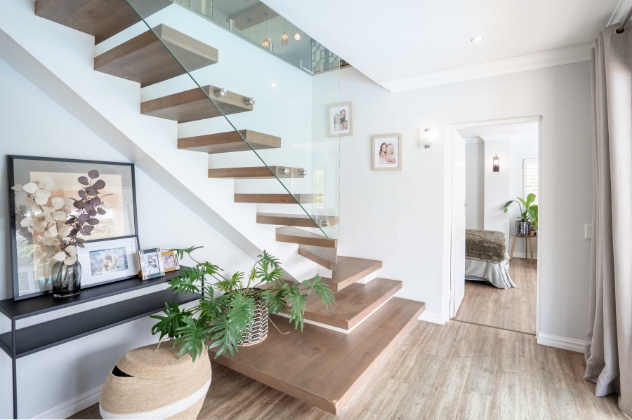 4 Bedroom Property for Sale in Kirtlington Park KwaZulu-Natal