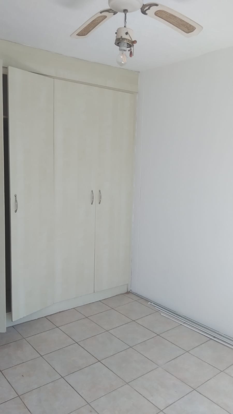 To Let 2 Bedroom Property for Rent in Essenwood KwaZulu-Natal