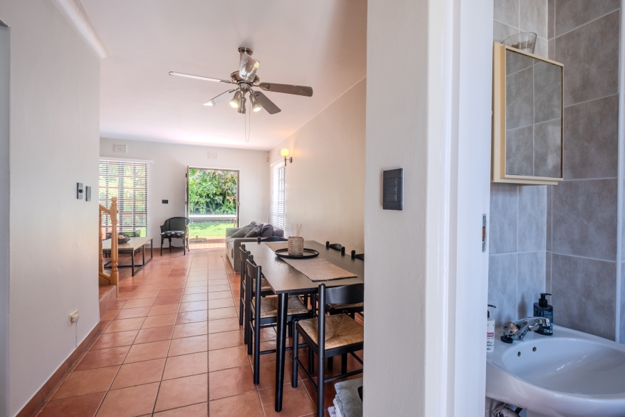 2 Bedroom Property for Sale in Umhlanga KwaZulu-Natal