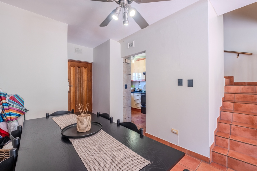 2 Bedroom Property for Sale in Umhlanga KwaZulu-Natal