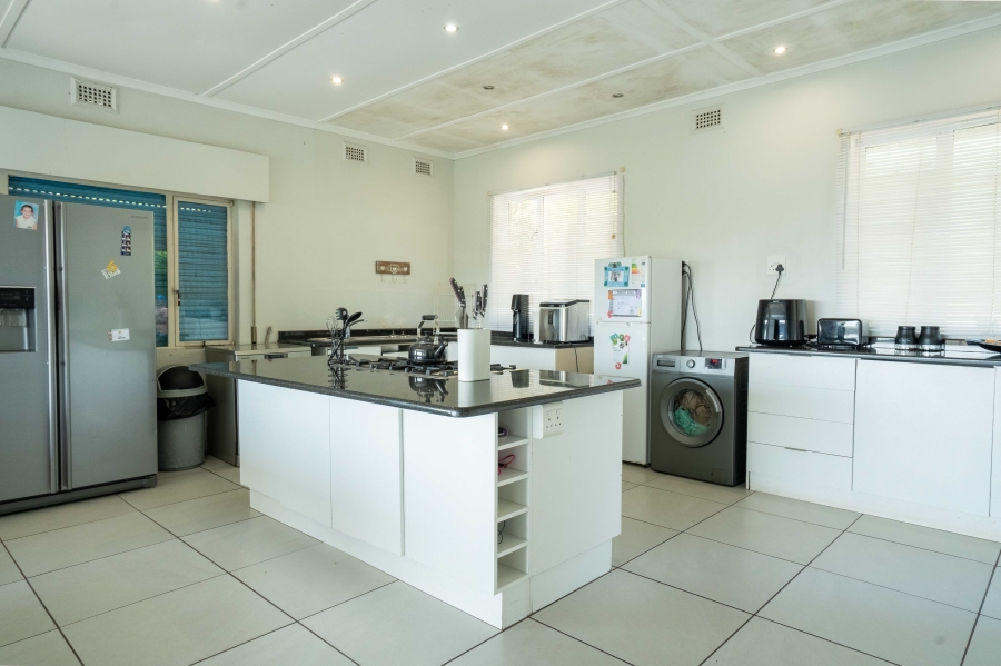 3 Bedroom Property for Sale in Umkomaas KwaZulu-Natal