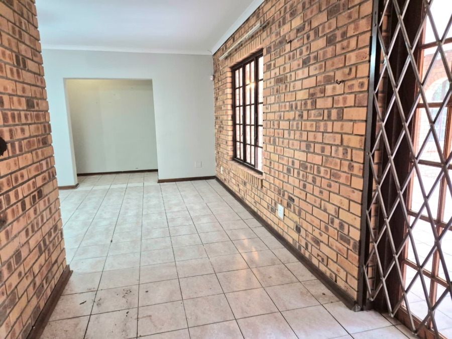 4 Bedroom Property for Sale in Meer En See KwaZulu-Natal