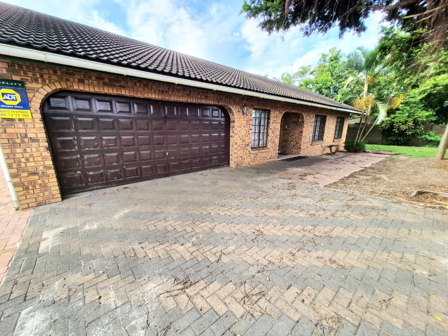 To Let 4 Bedroom Property for Rent in Meer En See KwaZulu-Natal