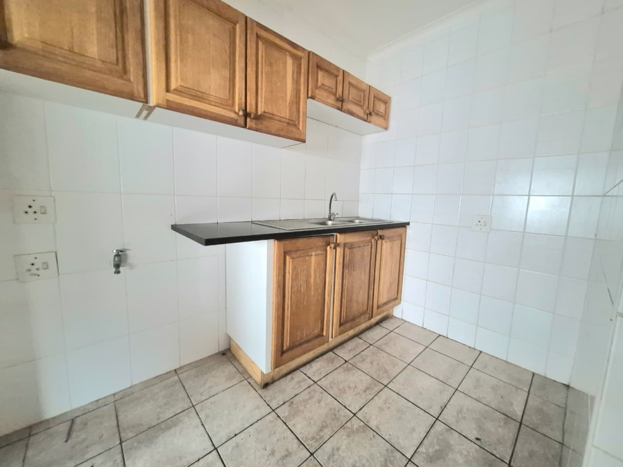 To Let 4 Bedroom Property for Rent in Meer En See KwaZulu-Natal