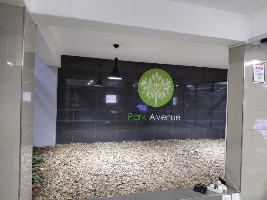 1 Bedroom Property for Sale in New Town Centre KwaZulu-Natal