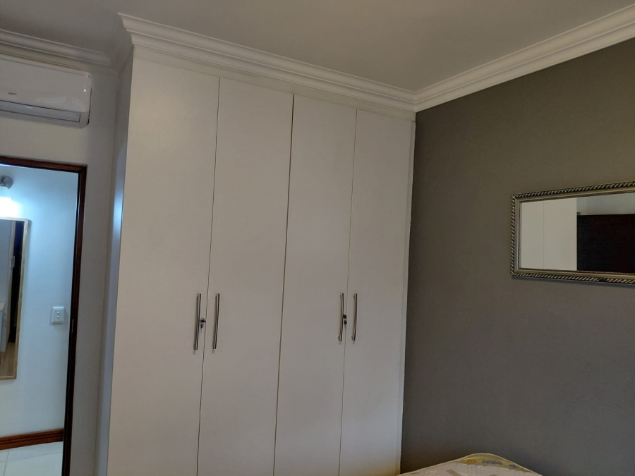 1 Bedroom Property for Sale in New Town Centre KwaZulu-Natal