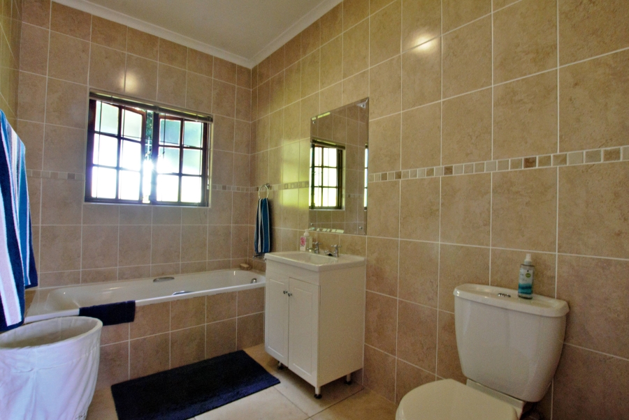 4 Bedroom Property for Sale in Pennington KwaZulu-Natal