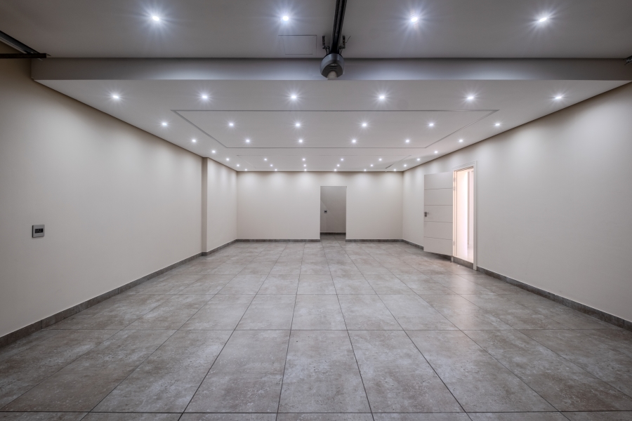 5 Bedroom Property for Sale in Izinga Estate KwaZulu-Natal