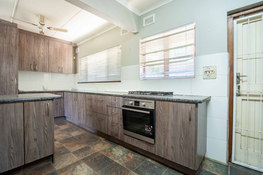 3 Bedroom Property for Sale in Amanzimtoti KwaZulu-Natal