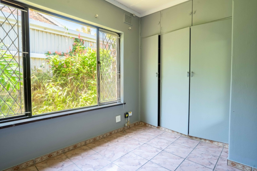 3 Bedroom Property for Sale in Amanzimtoti KwaZulu-Natal