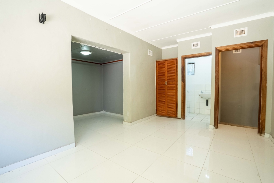 3 Bedroom Property for Sale in Amanzimtoti KwaZulu-Natal