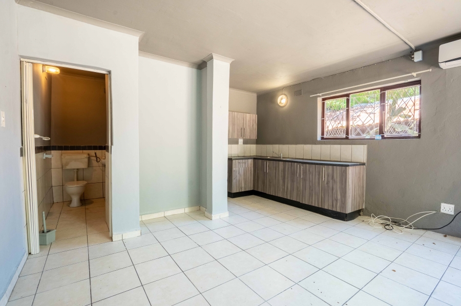 3 Bedroom Property for Sale in Amanzimtoti KwaZulu-Natal