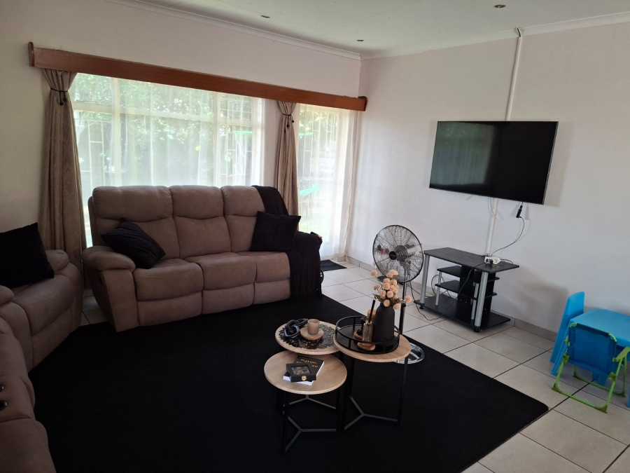 3 Bedroom Property for Sale in Aviary Hill KwaZulu-Natal