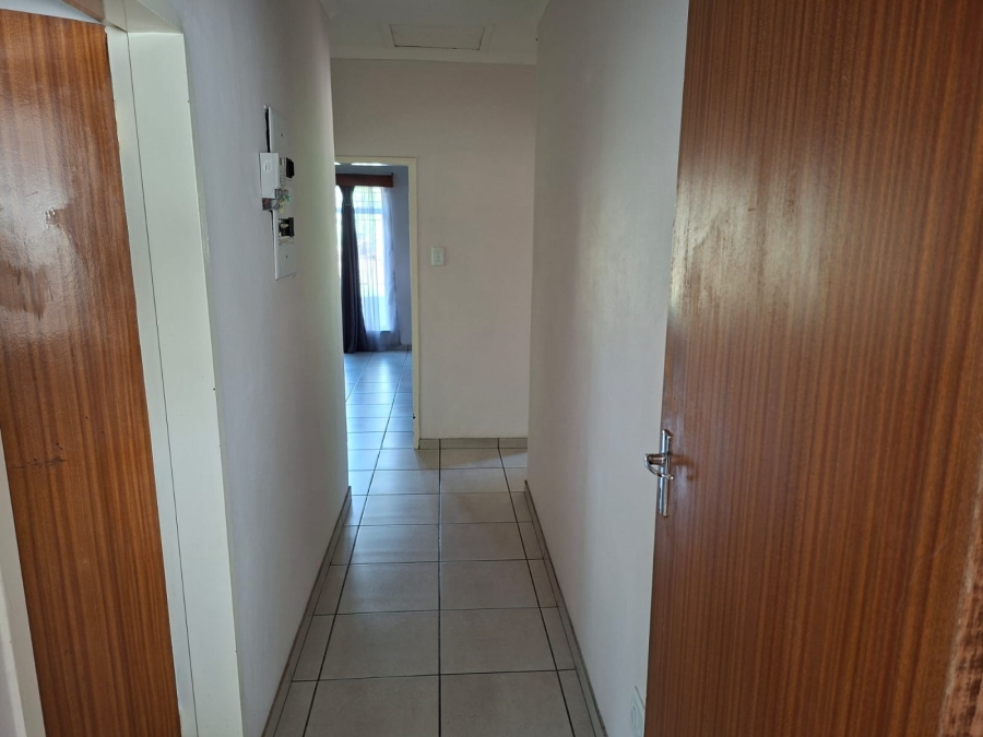 3 Bedroom Property for Sale in Aviary Hill KwaZulu-Natal