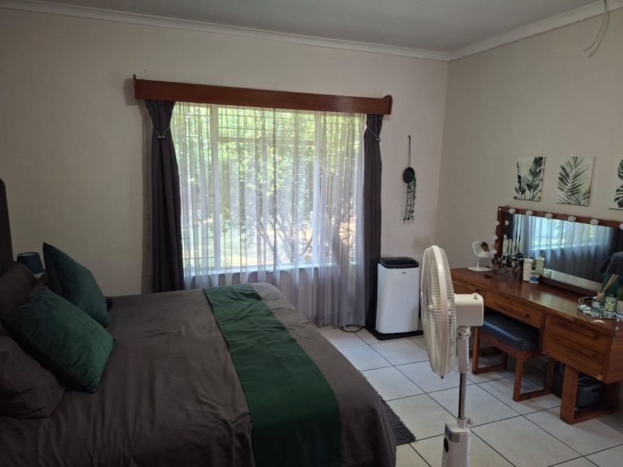 3 Bedroom Property for Sale in Aviary Hill KwaZulu-Natal