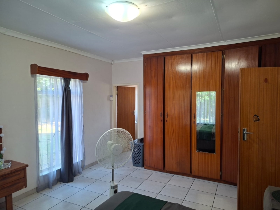 3 Bedroom Property for Sale in Aviary Hill KwaZulu-Natal