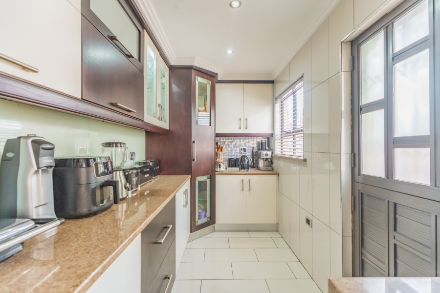 3 Bedroom Property for Sale in Cowies Hill Park KwaZulu-Natal