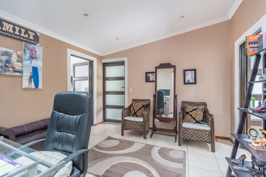 3 Bedroom Property for Sale in Cowies Hill Park KwaZulu-Natal