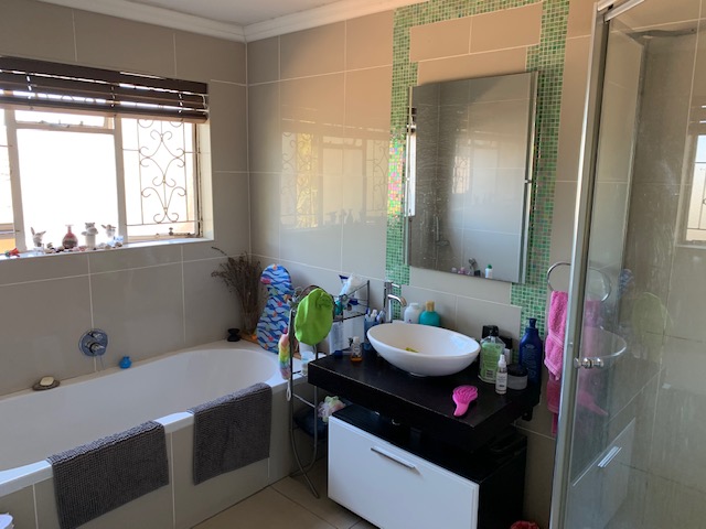 To Let 4 Bedroom Property for Rent in Northern Park KwaZulu-Natal