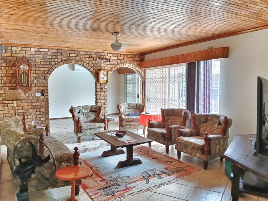 4 Bedroom Property for Sale in Meer En See KwaZulu-Natal