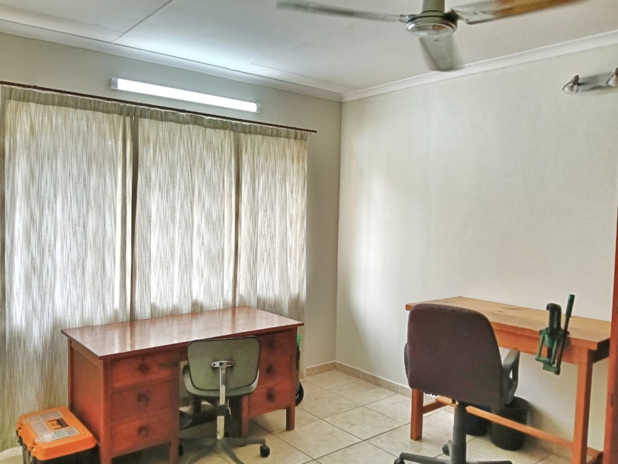 4 Bedroom Property for Sale in Meer En See KwaZulu-Natal