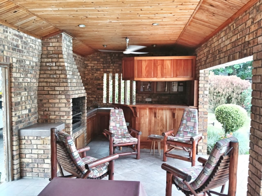 4 Bedroom Property for Sale in Meer En See KwaZulu-Natal