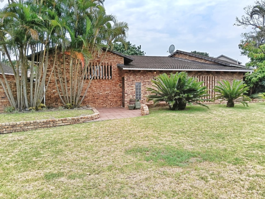 4 Bedroom Property for Sale in Meer En See KwaZulu-Natal