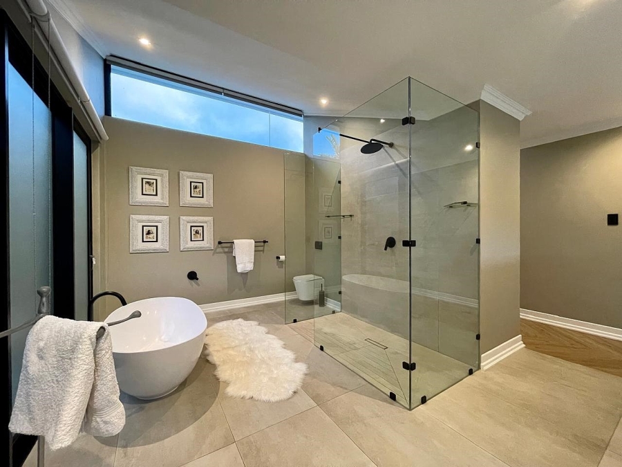 5 Bedroom Property for Sale in Simbithi Eco Estate KwaZulu-Natal