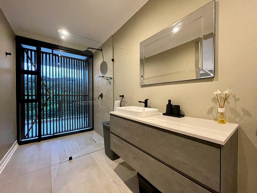 5 Bedroom Property for Sale in Simbithi Eco Estate KwaZulu-Natal