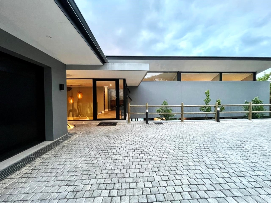 5 Bedroom Property for Sale in Simbithi Eco Estate KwaZulu-Natal