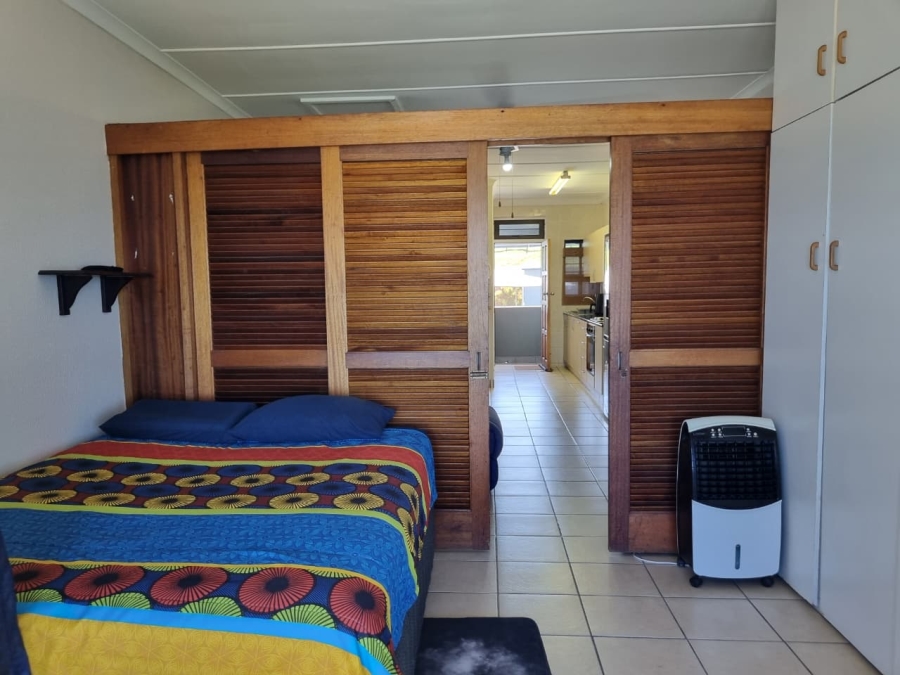 1 Bedroom Property for Sale in Winklespruit KwaZulu-Natal